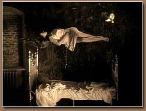 Arsenij Tarkovskij - Fotogramma da Lo Specchio (Zarkalo)